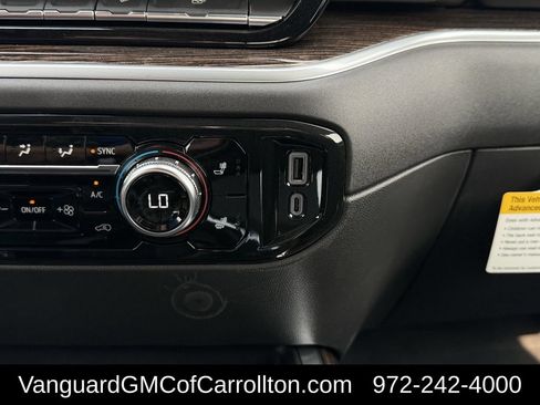 New 2026 GMC Sierra 1500 Elevation w/ Elevation Premium Package AWD/4WD image 17