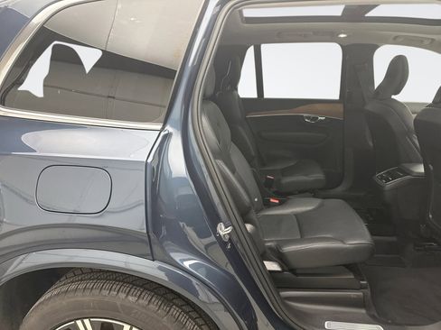 Used 2023 Volvo XC90 B6 Plus AWD/4WD image 20