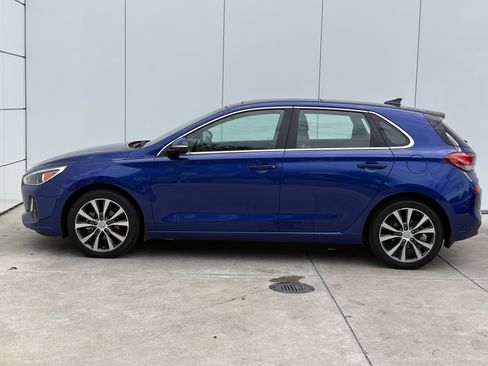 Used 2020 Hyundai Elantra GT w/ Style Package 02 FWD image 4