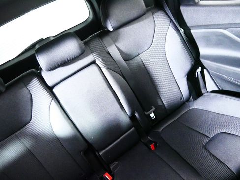 Used 2022 Hyundai Santa Fe SEL AWD/4WD image 14