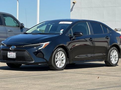 Certified 2024 Toyota Corolla LE w/ LE Convenience Package FWD image 28