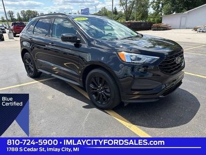 Used 2023 Ford Edge SE w/ Black Appearance Package