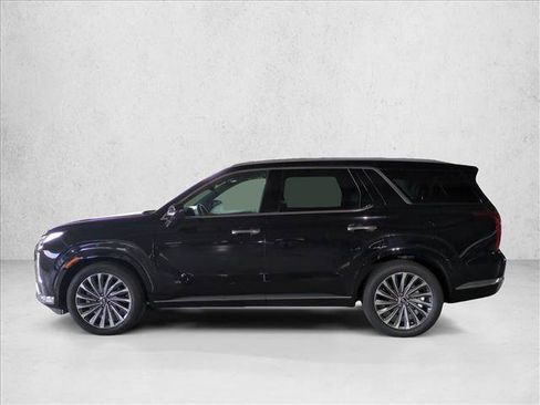 Used 2024 Hyundai Palisade Calligraphy FWD image 9