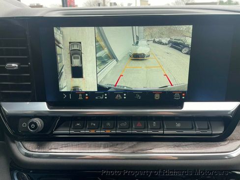 Used 2024 Chevrolet Silverado 1500 LTZ w/ Technology Package image 17