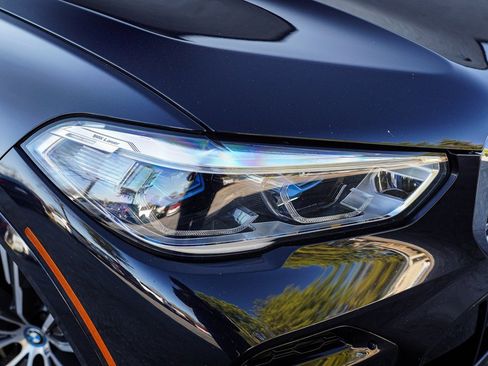 Used 2022 BMW X5 xDrive45e w/ M Sport Package image 7