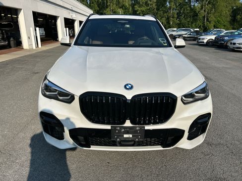 Used 2022 BMW X5 xDrive45e w/ M Sport Package AWD/4WD image 8