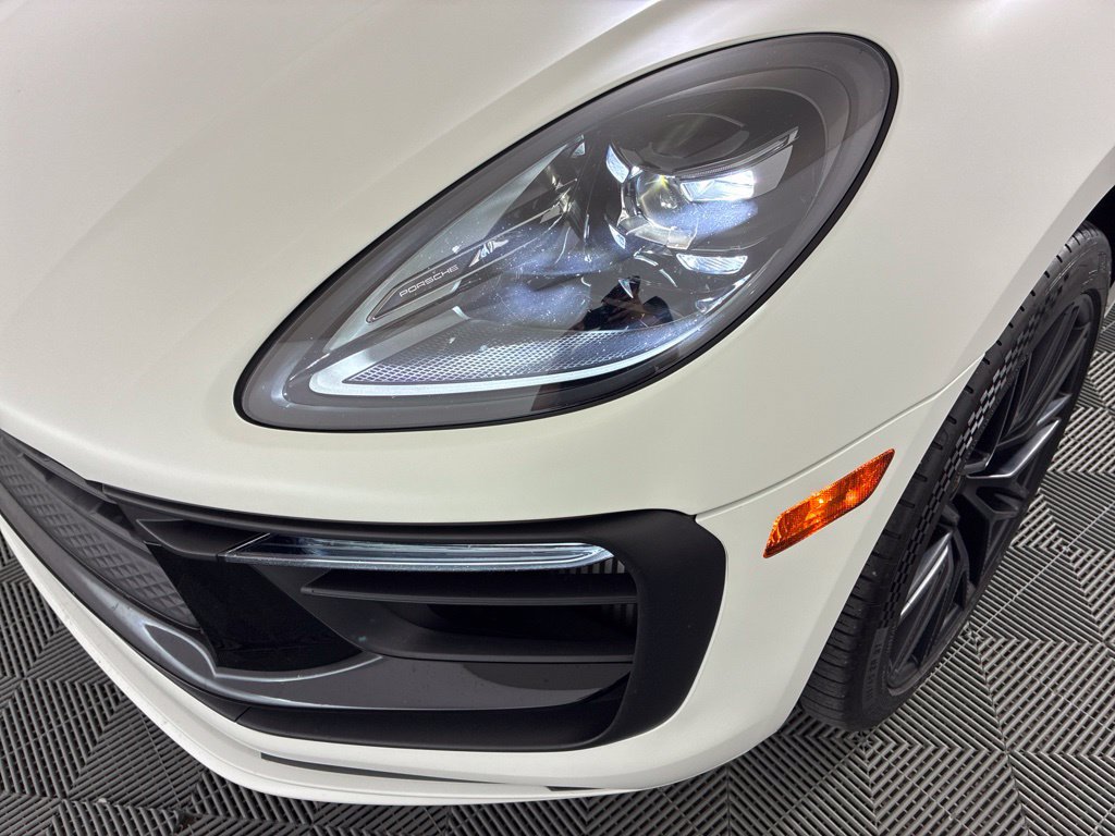Used 2023 Porsche Macan GTS AWD/4WD image 9