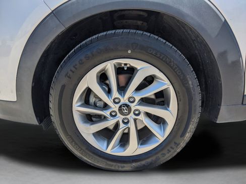 Used 2018 Hyundai Tucson SEL AWD/4WD image 38