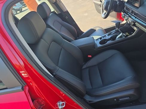 Used 2024 Honda Civic Touring image 26