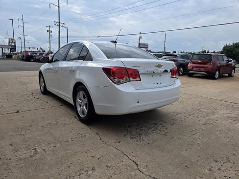 Used 2015 Chevrolet Cruze LT FWD image 6