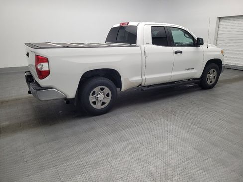 Used 2017 Toyota Tundra SR5 w/ SR5 Upgrade Package image 10