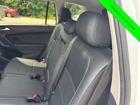 Used 2019 Volkswagen Tiguan SE AWD/4WD image 14