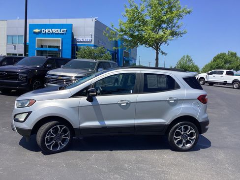 Used 2019 Ford EcoSport SES w/ SES Black Appearance Package AWD/4WD image 6