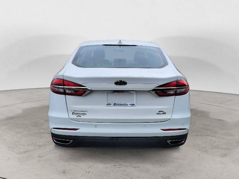 Used 2020 Ford Fusion SE AWD/4WD image 7