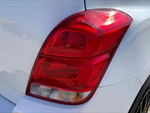 Certified 2022 Chevrolet Trax LT w/ Sport Edition image 57