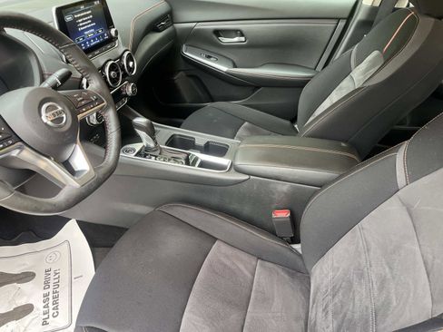 Used 2023 Nissan Sentra SR w/ Midnight Edition Package image 19