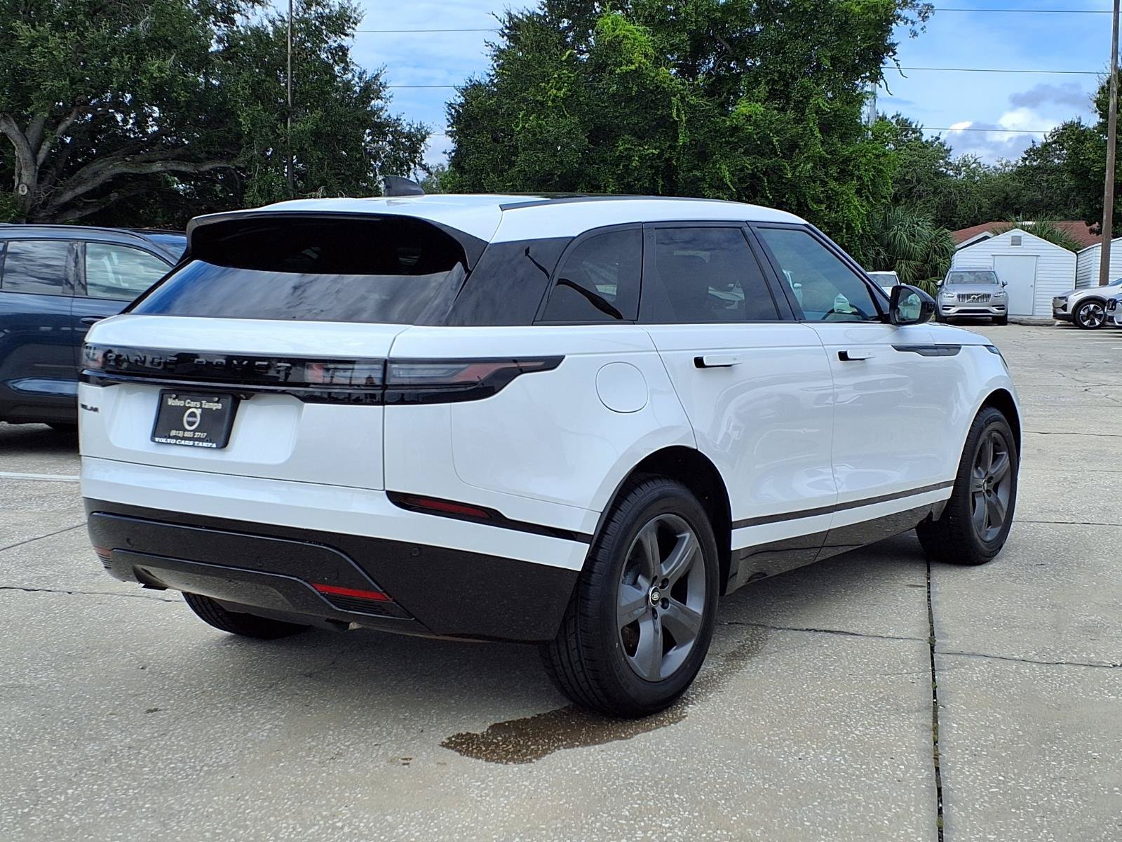 Used 2025 Land Rover Range Rover Velar Dynamic SE AWD/4WD image 7