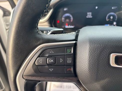 Used 2022 Jeep Grand Cherokee L Limited image 12