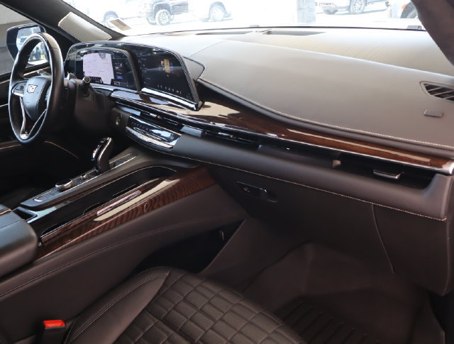 Used 2022 Cadillac Escalade Sport Platinum AWD/4WD image 49