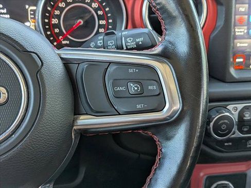Used 2021 Jeep Wrangler Unlimited Rubicon AWD/4WD image 13