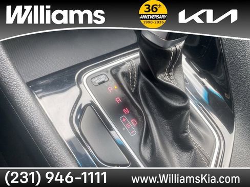 Used 2019 Kia Niro S Touring image 27