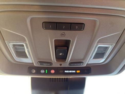 Used 2024 Chevrolet Silverado 2500 LTZ w/ LTZ Premium Package image 28