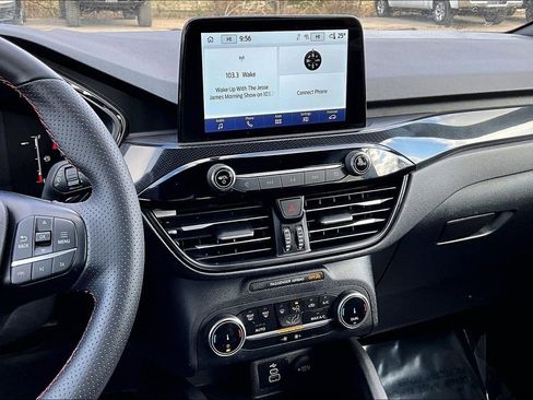 Used 2025 Ford Escape ST-Line image 11