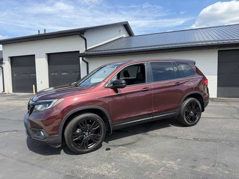 Used 2019 Honda Passport Sport image 2