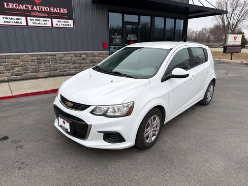 Used 2017 Chevrolet Sonic LT image 1