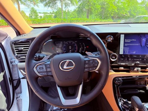 Certified 2026 Lexus NX 350 AWD w/ Cold Area Package image 18