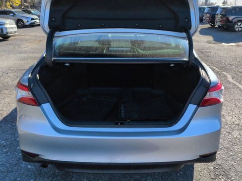 Certified 2020 Toyota Camry LE image 5