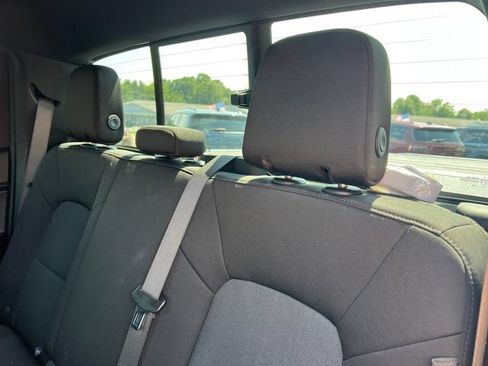 Used 2024 Chevrolet Colorado Trail Boss w/ Advanced Trailering Package AWD/4WD image 4