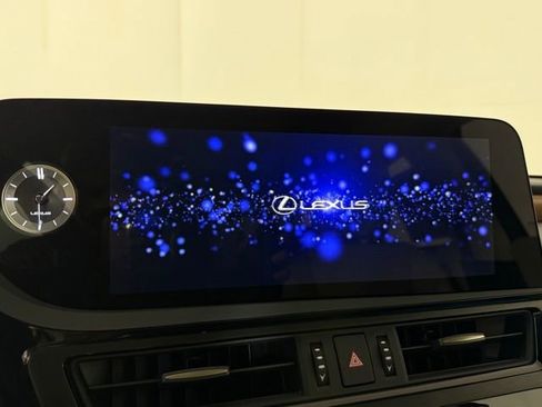 New 2025 Lexus ES 350 w/ Premium Package image 19