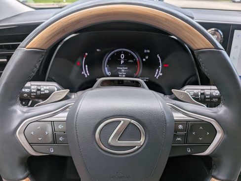 Used 2023 Lexus RX 350 FWD w/ Cold Area Package image 33