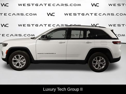 Used 2023 Jeep Grand Cherokee Limited w/ Luxury Tech Group II AWD/4WD image 5