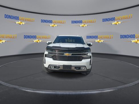 Used 2020 Chevrolet Silverado 1500 High Country w/ Technology Package AWD/4WD image 6
