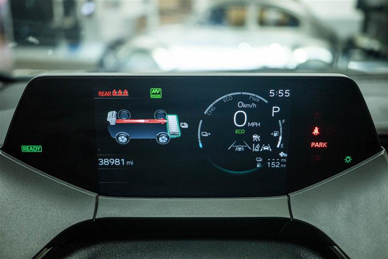 Used 2024 Toyota Prius Prime FWD image 16
