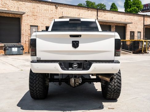 Used 2016 RAM 3500 Laramie w/ Sport Appearance Group AWD/4WD image 10