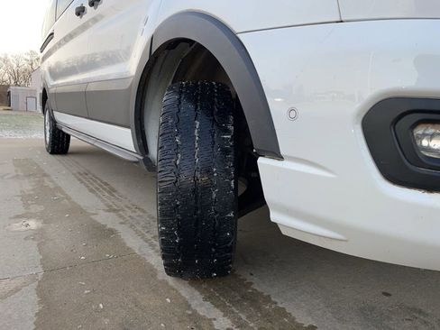 Used 2023 Ford Transit 350 XLT image 18