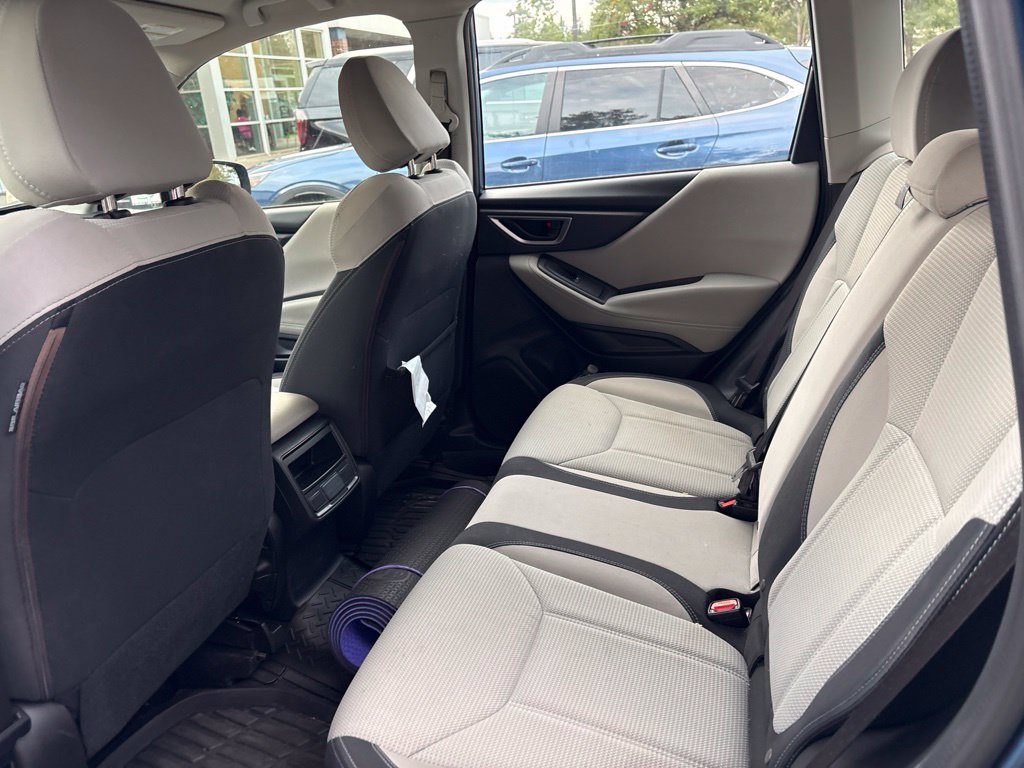 Used 2019 Subaru Forester AWD/4WD image 17