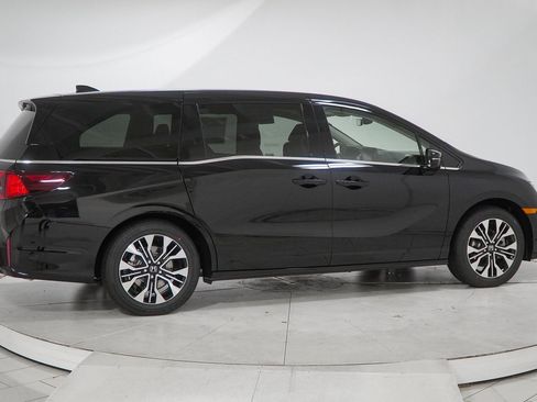New 2026 Honda Odyssey Elite image 12