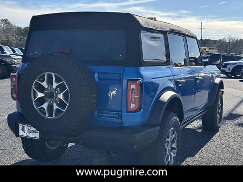 Used 2024 Ford Bronco Badlands image 7