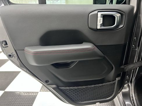 New 2026 Jeep Gladiator Rubicon AWD/4WD image 13