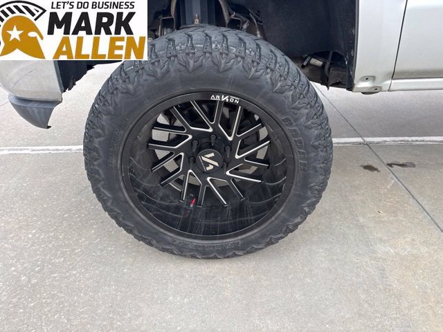 Used 2018 Chevrolet Silverado 1500 LT w/ All Star Edition AWD/4WD image 7