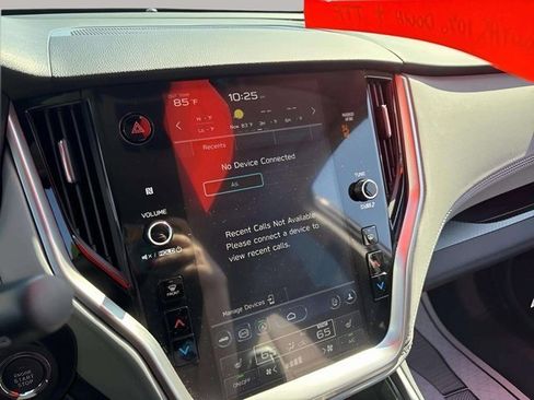 Used 2025 Subaru Outback Premium image 8