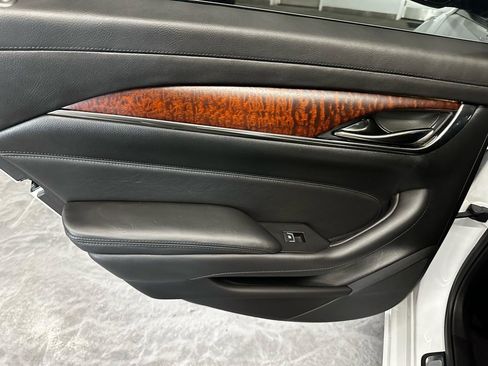 Used 2018 Cadillac CTS Luxury image 14