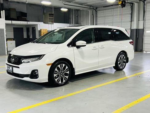 New 2026 Honda Odyssey Elite image 17