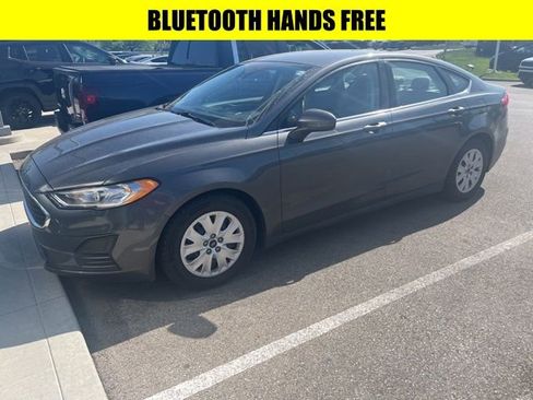 Used 2020 Ford Fusion S FWD image 3