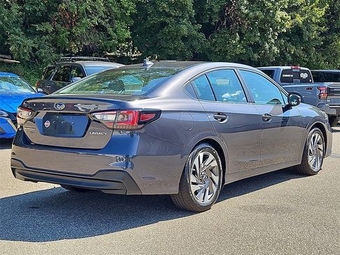 Used 2024 Subaru Legacy Limited image 7