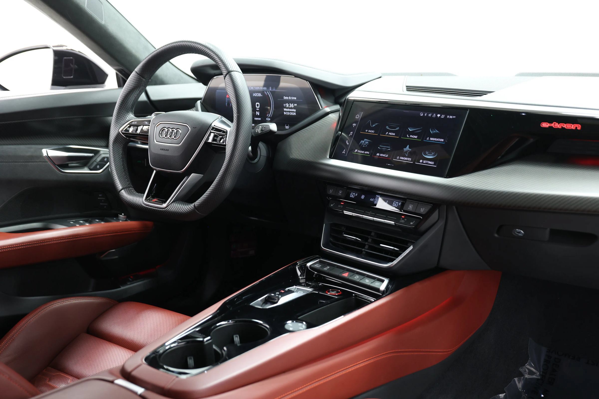 Used 2023 Audi RS e-tron GT w/ Carbon Performance Package AWD/4WD image 96